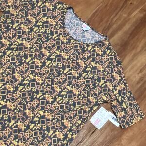 LuLaRoe Irma Multicolored Southwestern Pattern Tunic Size Medium